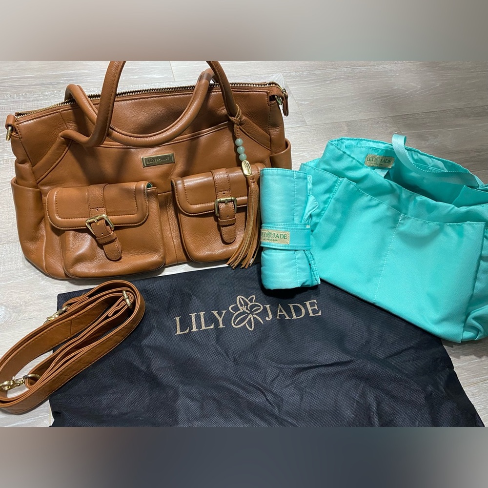 Lilly Jade Elizabeth Diaper Bag in Camel Color in Good Condition